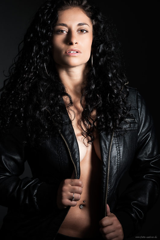 model evgenia y 012