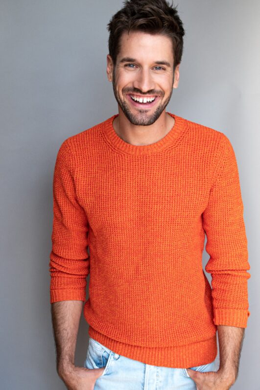 model peter o 024 70409849