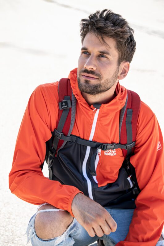 model peter o 032 83022519