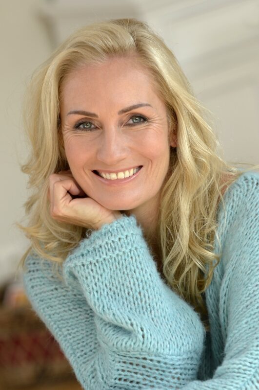 model natalie w 012 73365735