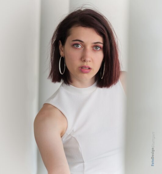 model anni b 012 85983761