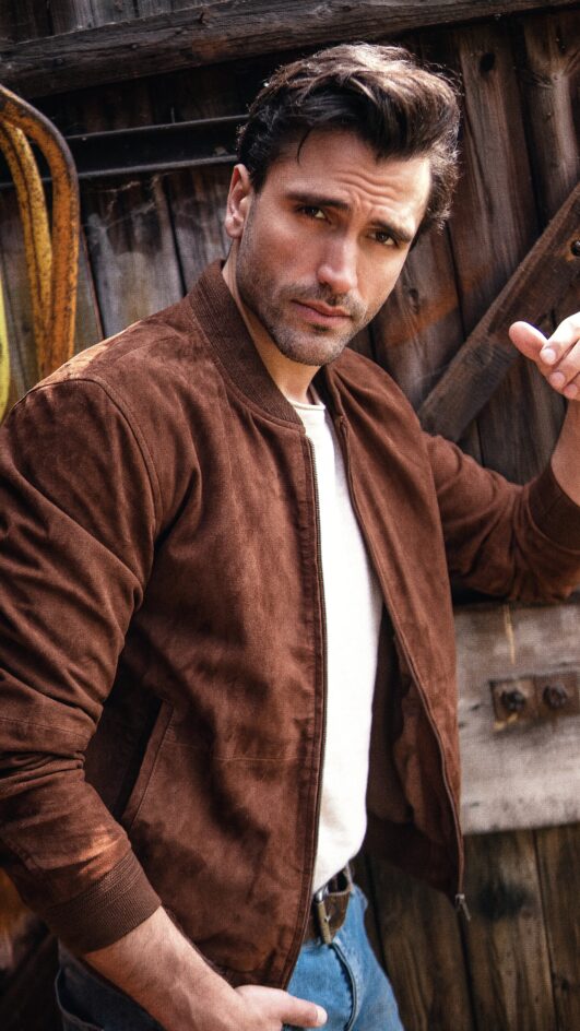 model marcel gregory s 892063