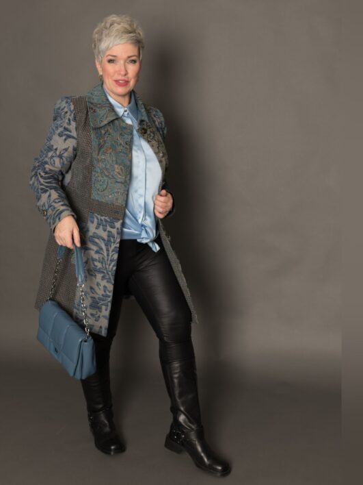 model nicole h 218926 jpg