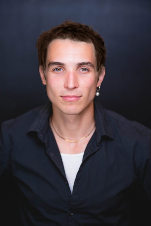 model leon s 176256 jpg