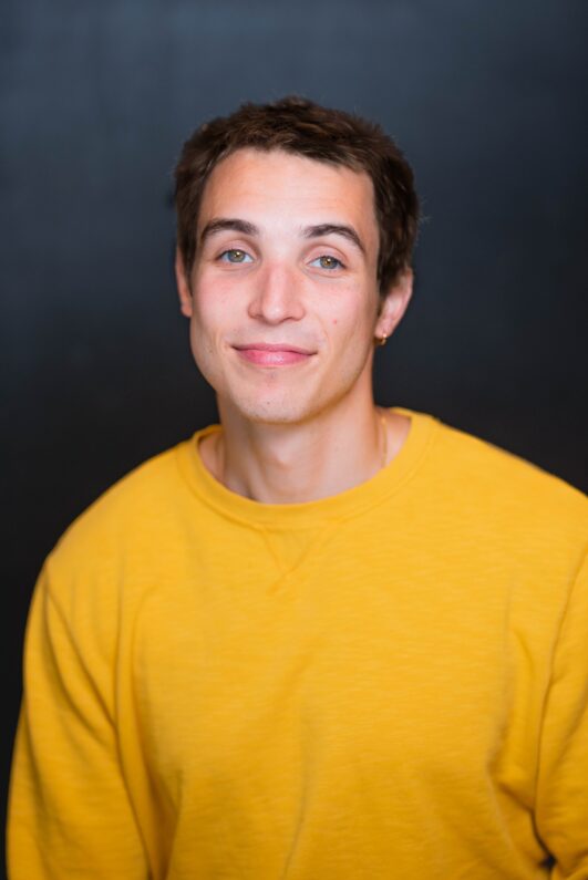 model leon s 479521 jpg