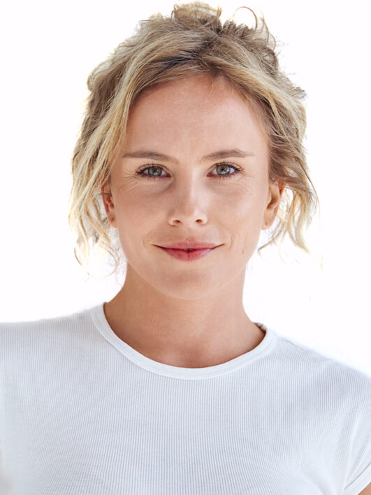 model julia wi 61447819