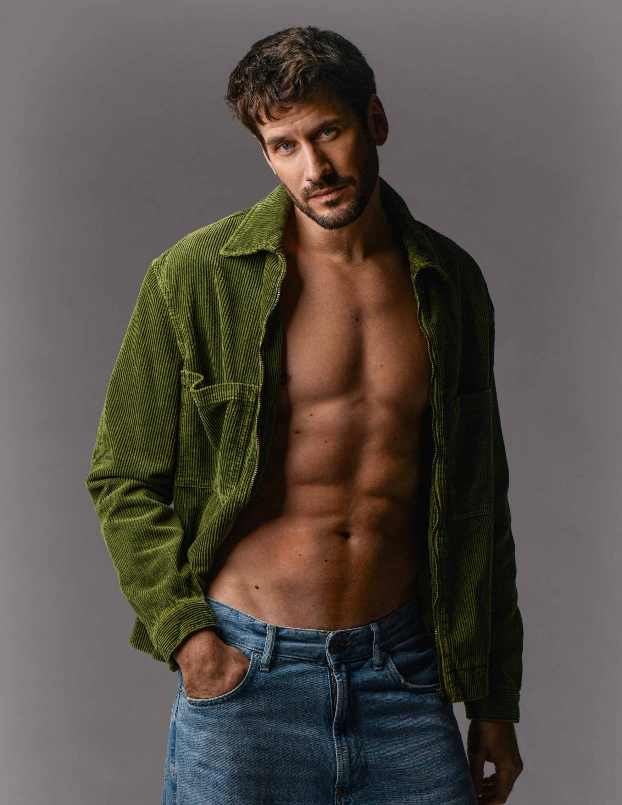 model peter o 448197 jpg